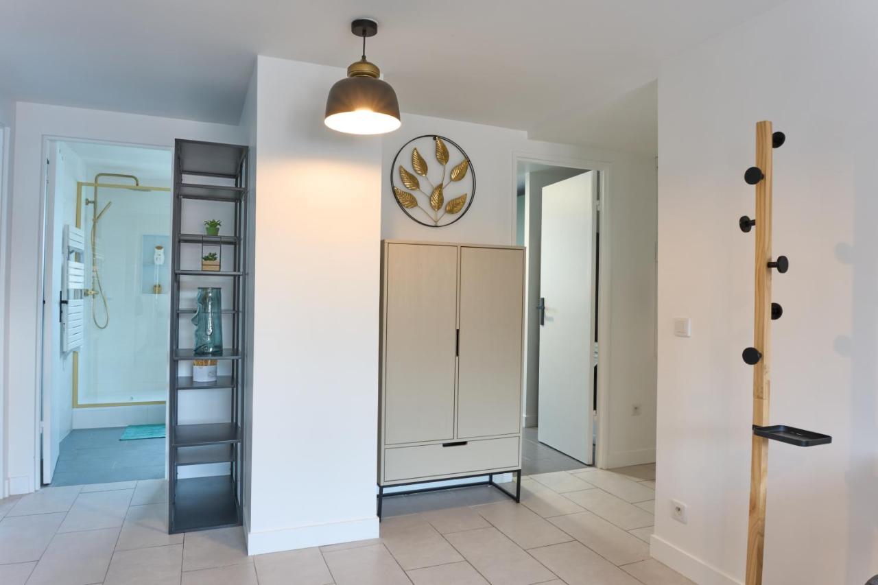 Eclat Dore Bondy Suites Free Parking Exterior photo