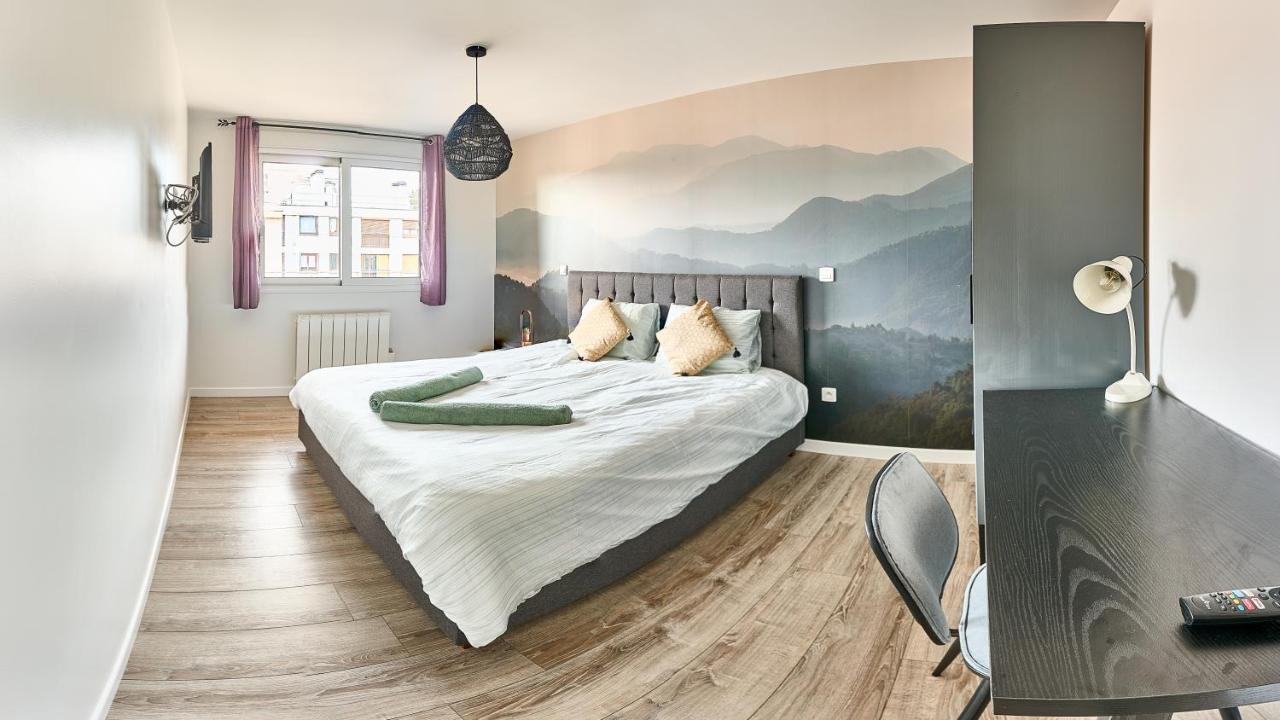 Eclat Dore Bondy Suites Free Parking Exterior photo